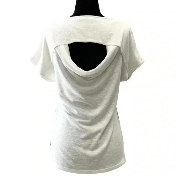 Ricki's Cut Out Back Drapey Knit Top T-Shirt Blouse Pink Grey Ivory Size XS - Picture 3 of 15